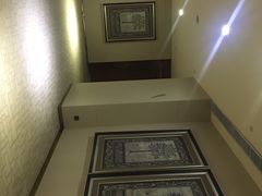 -新伊香园假日酒店(宝体店)