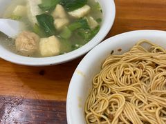 -上海特色小笼店(铁岭路90弄小区店)