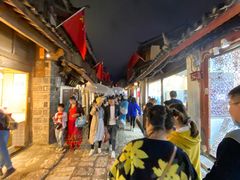 -阿婆情腊排骨火锅(金虹路店)