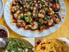 -鲤鱼塘农家山庄