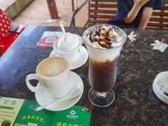 -侯臣咖啡文化村