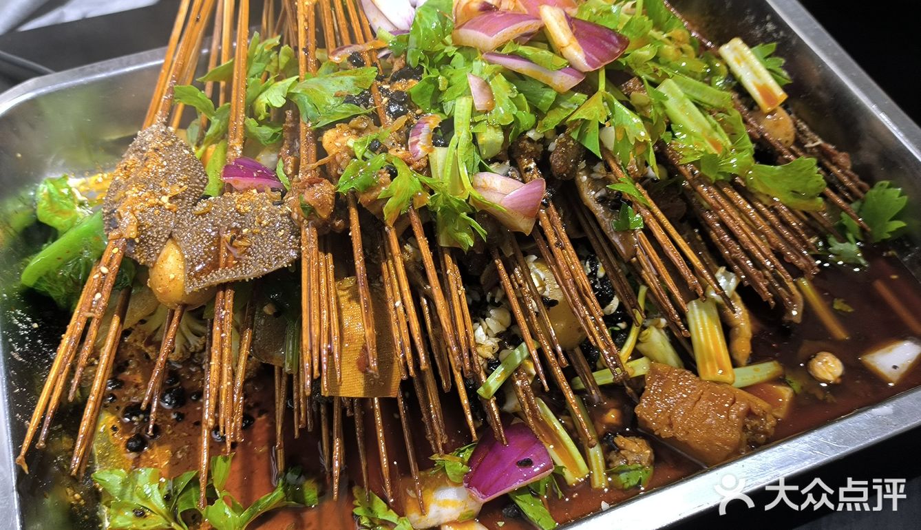 歆瑞源油卤串串🍢 海椒市串串老网红
