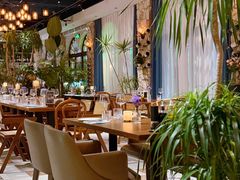 -Osteria Garden 生蚝花园餐厅(原进贤路店)