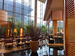 -松山湖凯悦酒店·Café自助餐厅·周末火舞秀表演