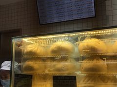 -白玉兰食品甜凤店(合生汇店)