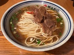 -矮子粉店1985·长沙米粉(湘春路店)