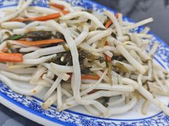 -云河农家乐饭店(福禄缘树山店)