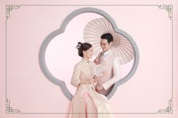 -雪中彩影婚纱摄影·微光艺术中心