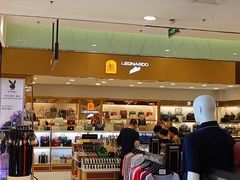 -丽达购物中心(崂山店)