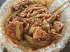 -辣风芹酱香米粉(新疆炒米粉软件园店)