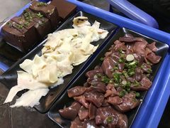 -牛一煲美食(江高店)