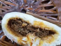 孜然肉包子-清真石家包子(大皮院总店)