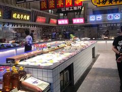 自助取餐区-阿财老铺·老蚌埠龙虾城(华夏总店)