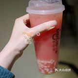 第一杯是浓郁的桂花和养乐多
