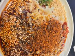 -麻六记(凤凰汇店)