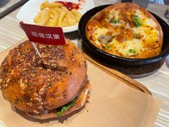 -必胜客(绿地新都会店)