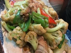 有机炒农家花菜-JUKEBOX玖部音乐餐厅(华侨城店)