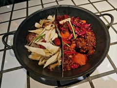 -贰回巷火锅馆(钟楼店)
