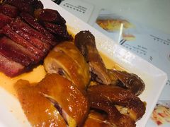 -新大咀港式茶餐厅(宝山万达店)