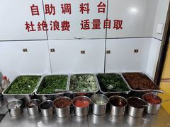 -文山荷鲜居(翠湖店)