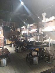 -鳌首刺青纹身 穿孔饰品店