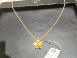 -菜百首饰店(东方新天地店)