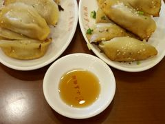 -小姜锅贴(凤凰街店)