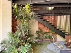 -J Create城市露营咖啡·简餐·宠物(上海动物园店)