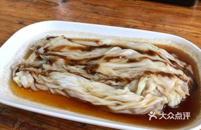Meat Sauce Rice Noodle Roll