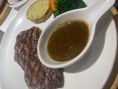 -斗牛士牛排餐厅(嘉里汇店)