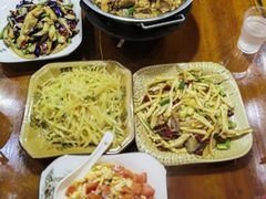 -苗湘食府(十年店)