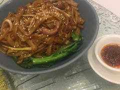 干炒牛河-广州酒家(昌岗地铁站店)