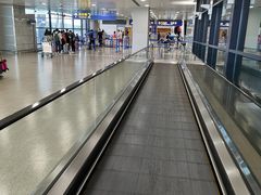 -上海浦东国际机场-T2航站楼