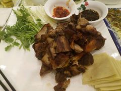 -鹤乡东北菜(崮山路店)