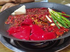 -黄潇洒老火锅(九眼桥宏济巷店)