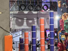 -嗨翻Hi-Fun竞技主题乐园·蹦床亲子生日轰趴(国光1937店)