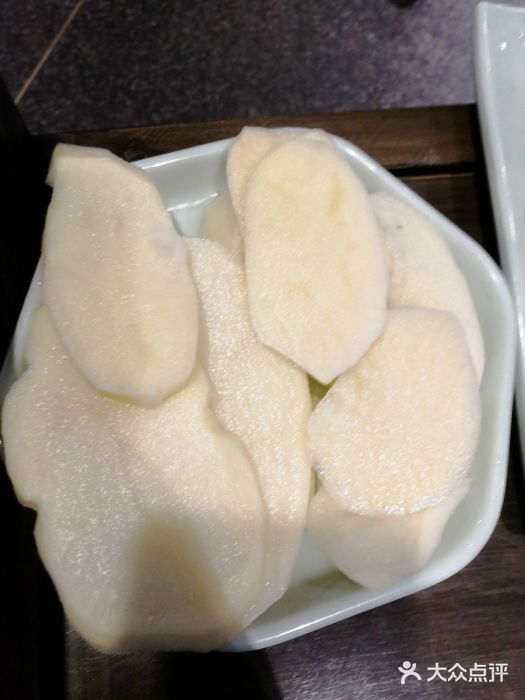 红九格老火锅(三峡广场店)图片