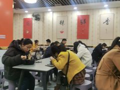 大堂-巧酱府重庆砂锅大全