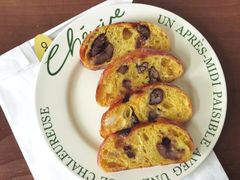 贝贝南瓜板栗洛代夫-PAOPAO Bakery&Café(港汇店)