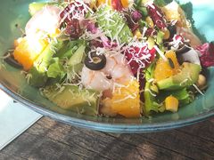 鲜虾牛油果沙拉-HIGH FIVE哈福手工汉堡(桂林路店)