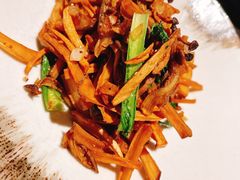 -丝路金桃·新疆菜(徐汇店)