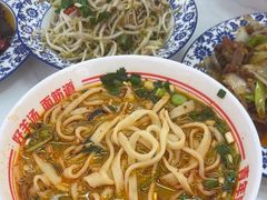 -青年路烩面馆(绿地世纪城店)