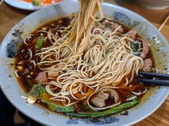 -丁丁猫重庆小面(徐州路店)