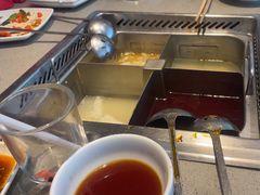 -海底捞火锅(新松江路店)