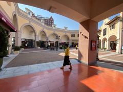 -佛罗伦萨小镇广佛名品奥特莱斯(疏港路店)