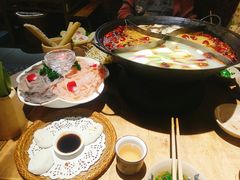 -白乐天毛肚火锅馆(解放碑店)