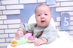 -宝贝日记专业儿童摄影(南坪店)