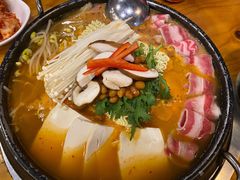 部队火锅-咕咕站韩国料理(紫金港店)
