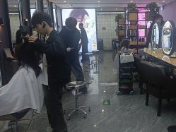 -藤野造型烫染·漂发