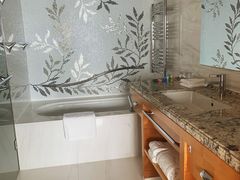 -上海静安香格里拉大酒店